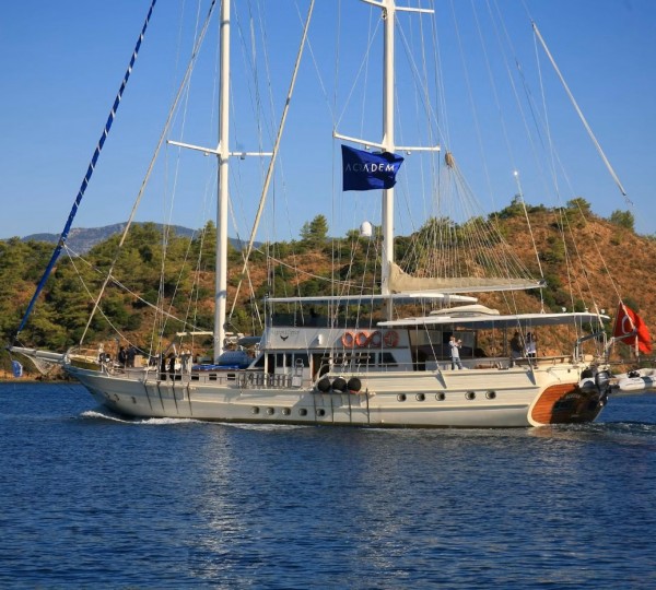 Luxury Superyacht Aegean Clipper