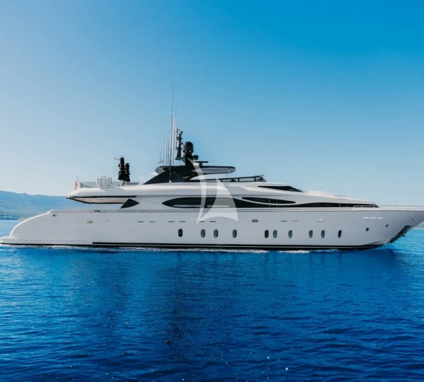 Luxury Superyacht CYNTHIA