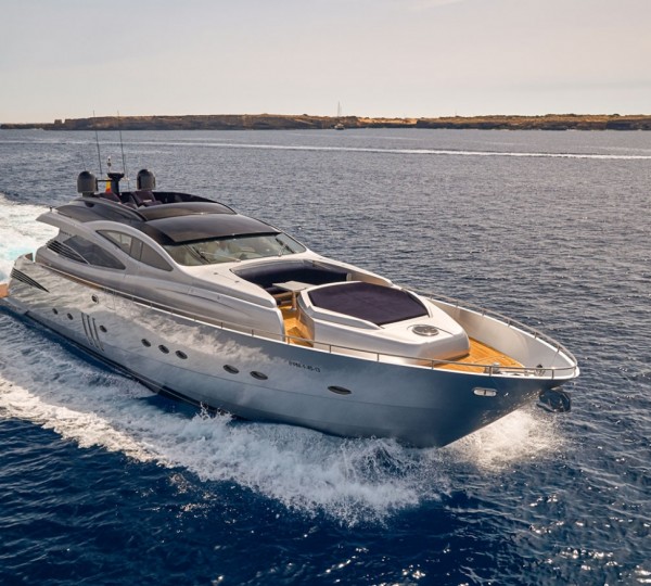 Luxury Superyacht DANZAS