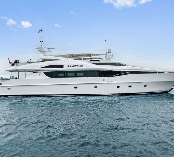 Luxury Superyacht INVICTUS