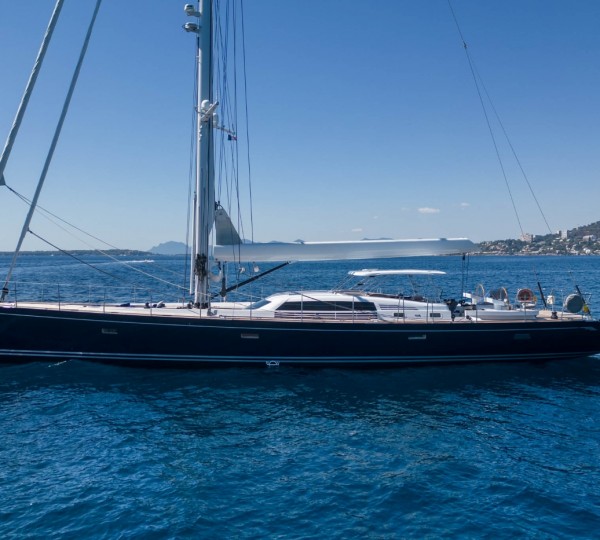 Luxury Superyacht LADY 8