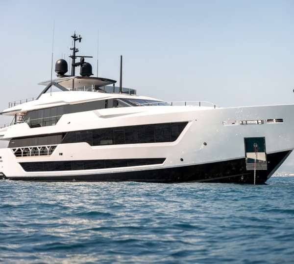Luxury Superyacht LADY DIA