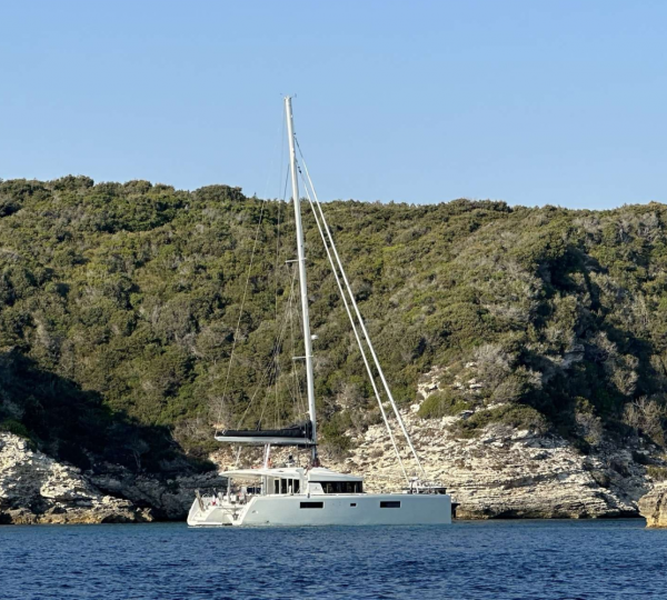 Luxury Superyacht LARGO WINCH