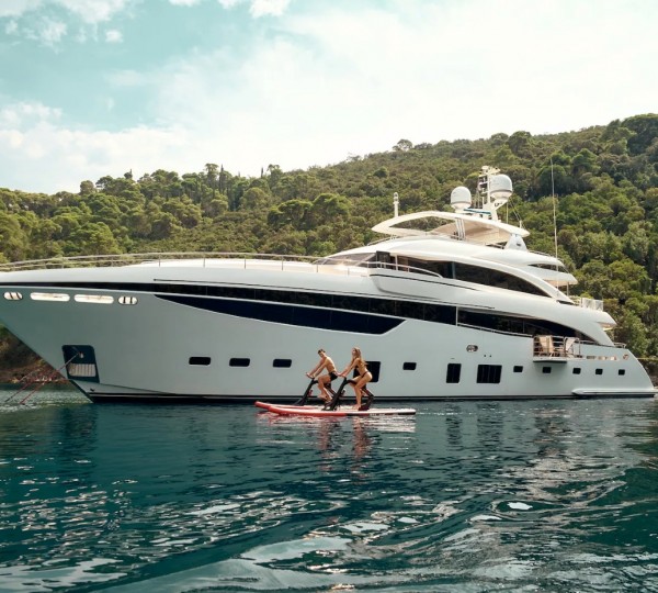 Luxury Superyacht MIRAGE IV