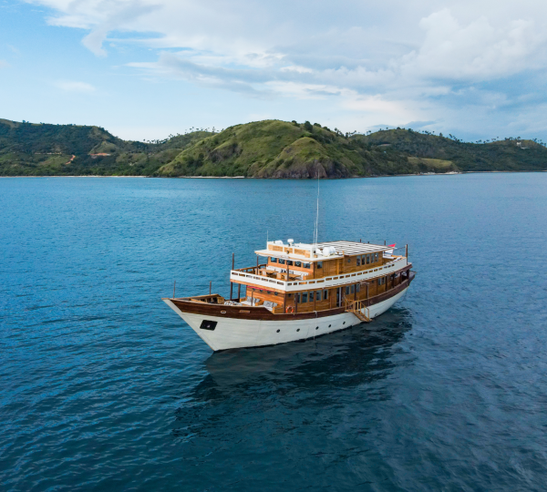 Luxury Superyacht MISCHIEF