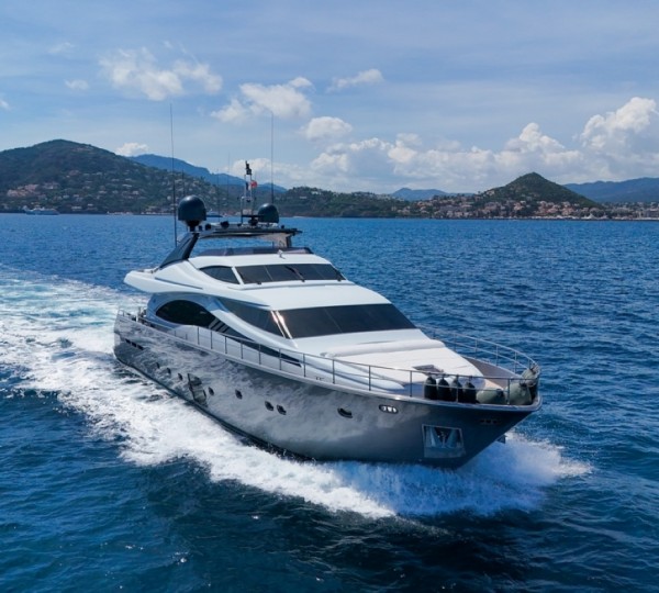 Luxury Superyacht MY MAXI BEER