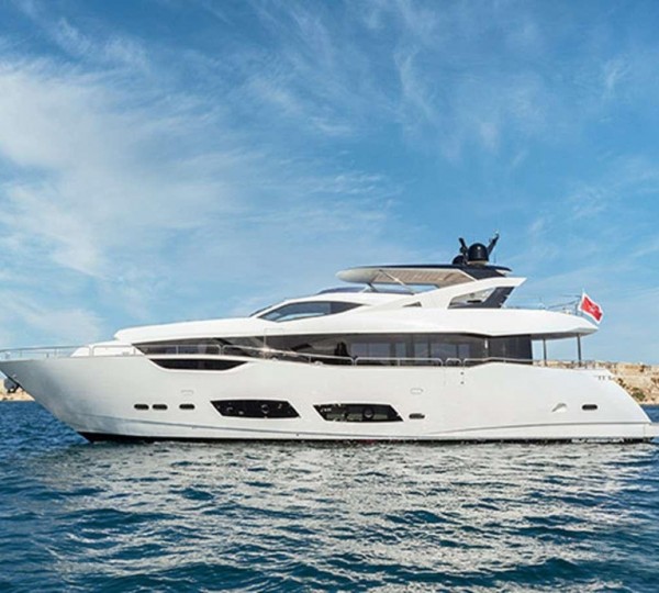 Luxury Superyacht NIGORA