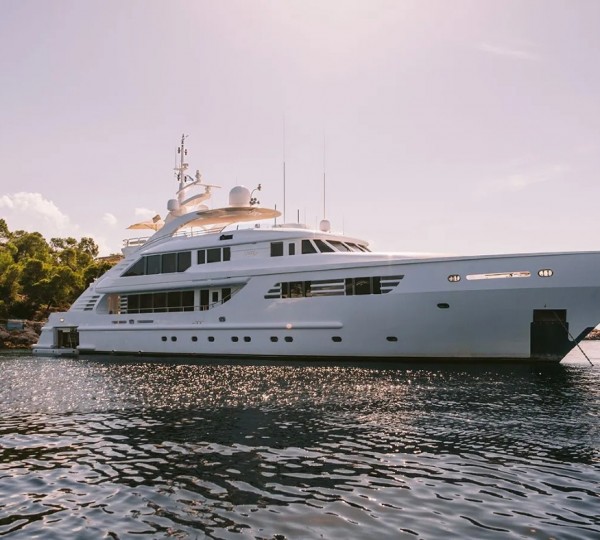 Luxury Superyacht OASIS