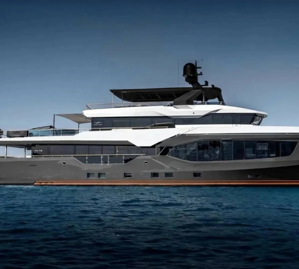 Luxury Superyacht OCULUS
