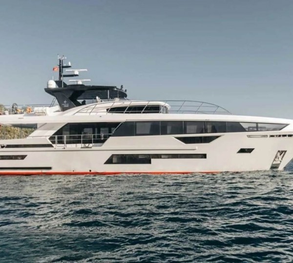 Luxury Superyacht PAPILLON