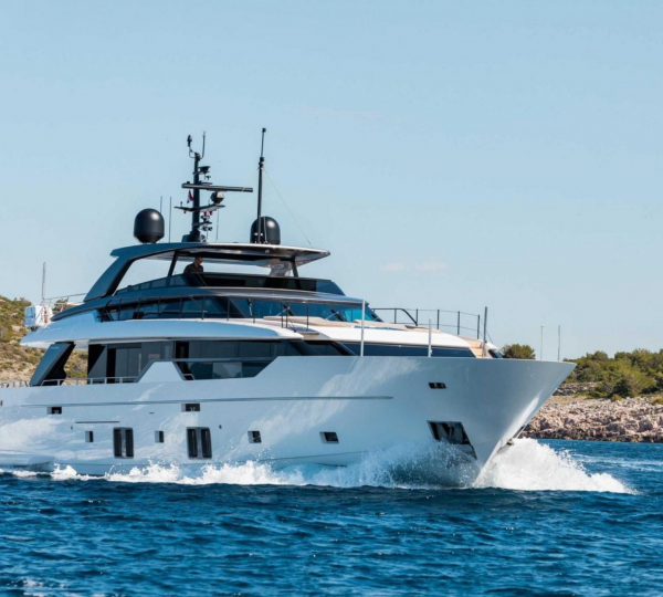 Luxury Superyacht PIOLA