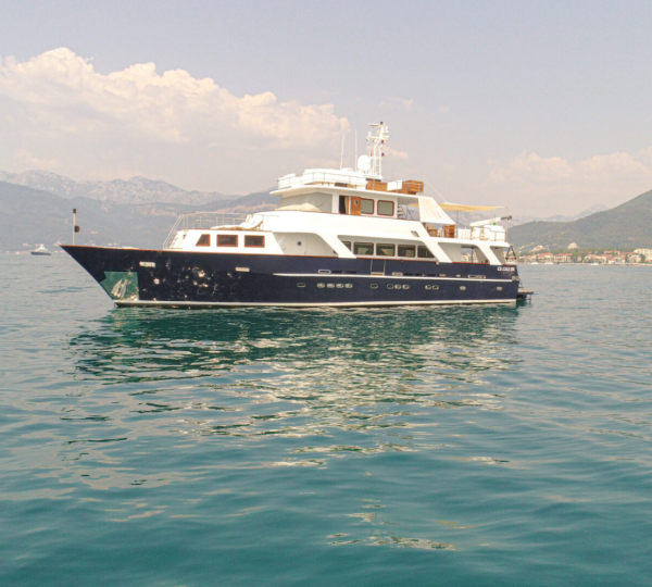 Luxury Superyacht PRINCESS MAELA