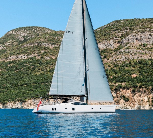 Luxury Superyacht SUNYO