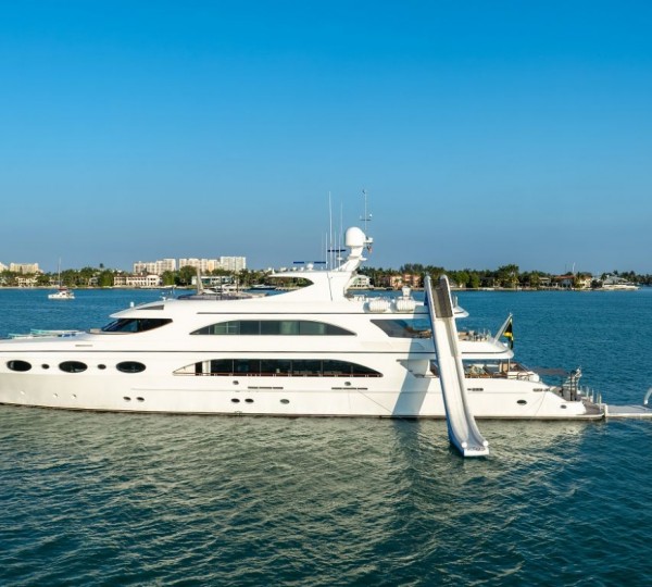 Luxury Superyacht SWEET CAROLINE II