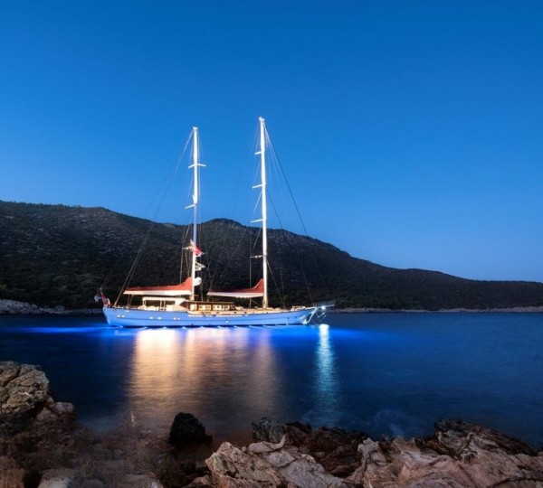 Luxury Superyacht THAT'S AMORE