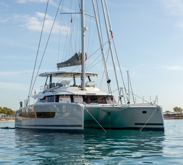 Luxury Superyacht VAGATOR