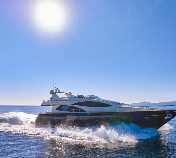 Luxury Yacht ANLIA