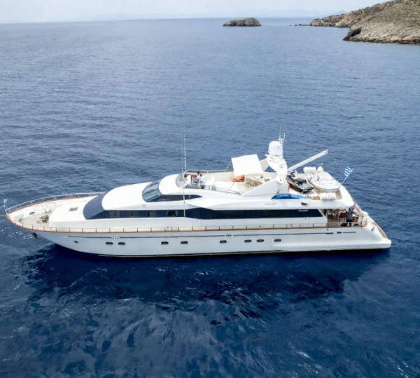 Luxury Yacht AZURE ONE