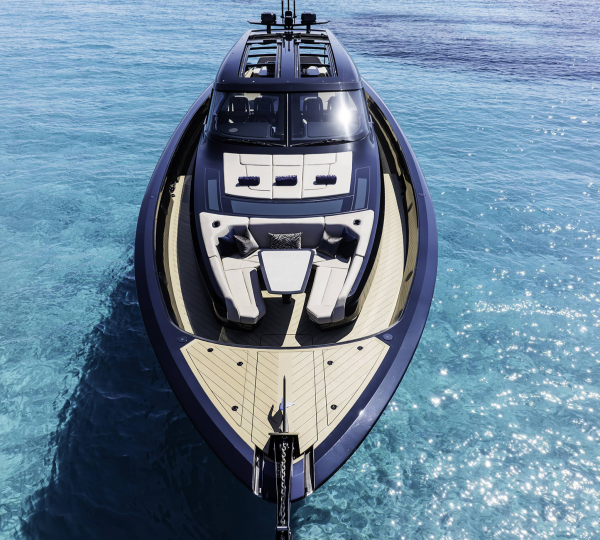 Luxury Yacht DOUBLE U