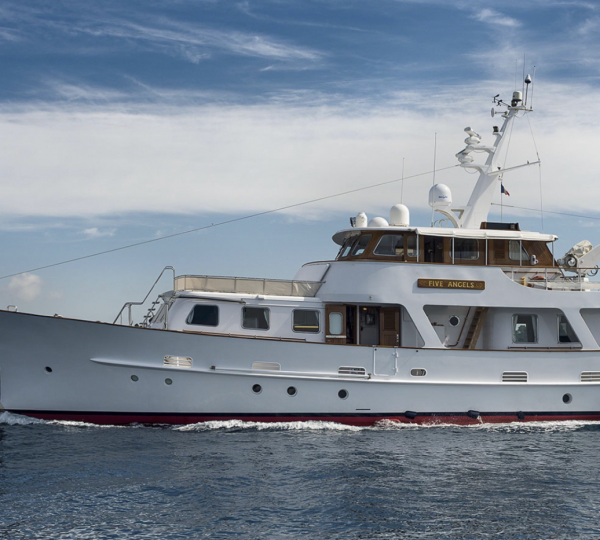 Luxury Yacht FIVE ANGELS