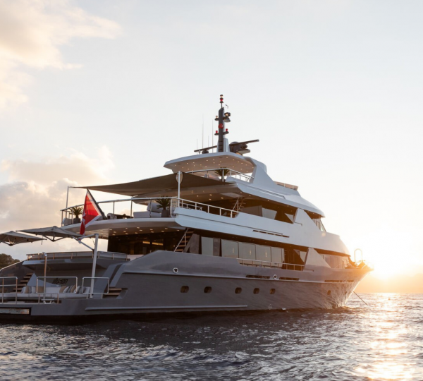 Luxury Yacht ILLUSION II