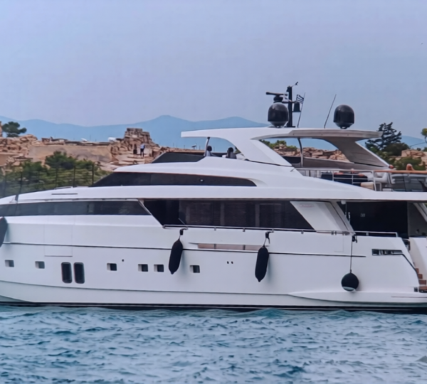 Luxury Yacht RIANA II