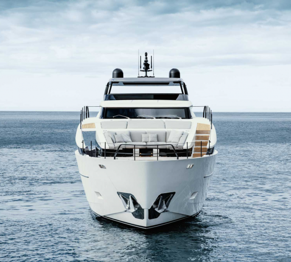 Luxury Yacht SL 86A