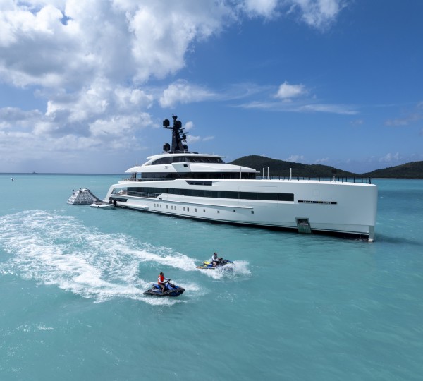 Luxury Motor Yacht RIO