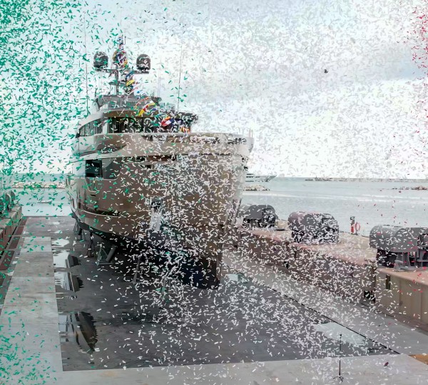 Luxury Yacht ANJELIF Launches