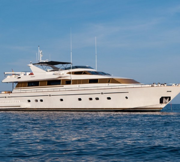 Luxury Yacht BLUE GOLD