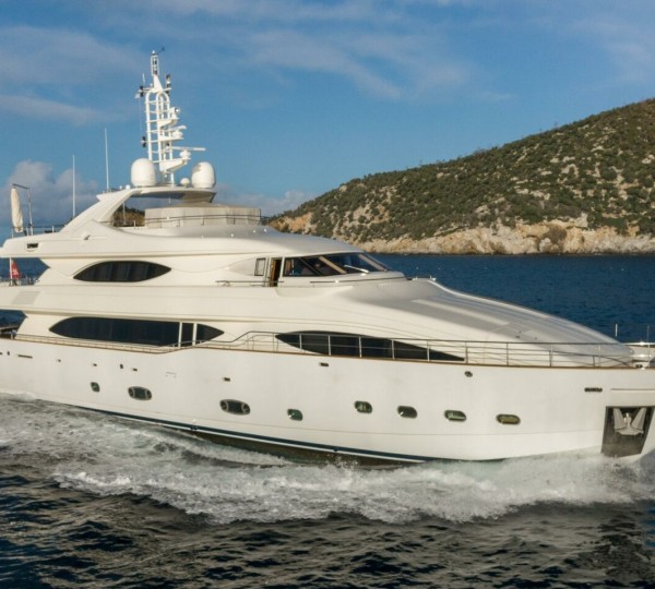 Luxury Yacht PARADISE
