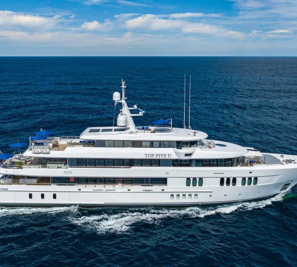 Luxury Yacht TOP FIVE II