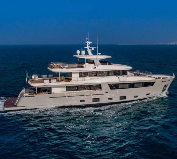 Luxyry Superyacht SABAI