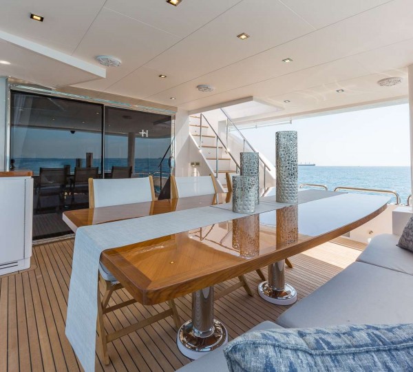 MB 3 Exterior - Main Deck