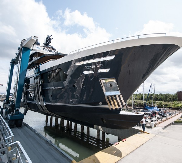 MCP Yachts About The Launch Motor Yacht QUEEN TATI