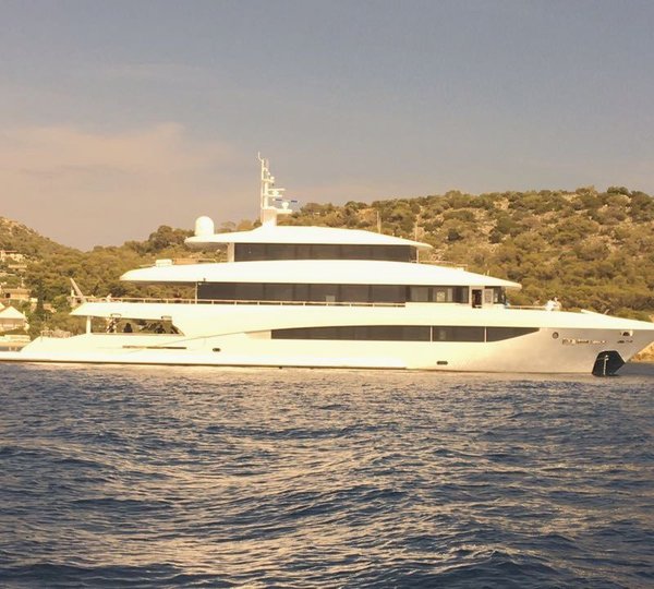 MY EDEN Yacht Profile