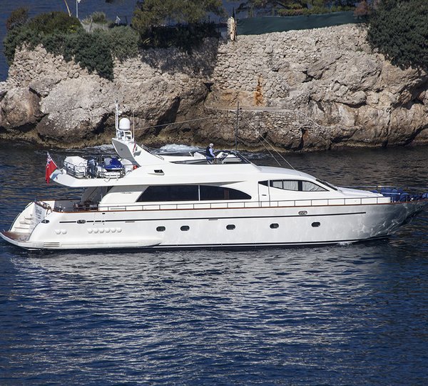 Falcon Yacht (sistership)