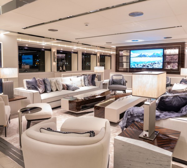 Main Deck Saloon (3)