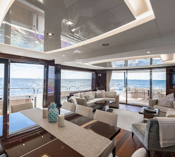 Main Salon With Dining 03