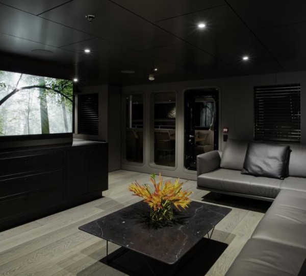 Main Salon Cinema Room