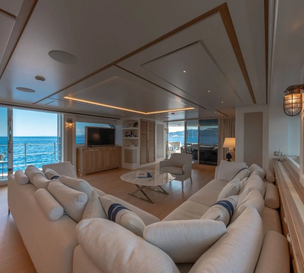 Main Salon Lounge Area