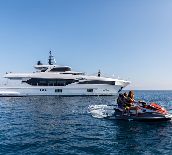 Majesty 100 With Jetski