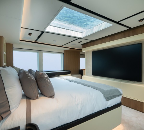 Majesty 111 - Owner's Suite