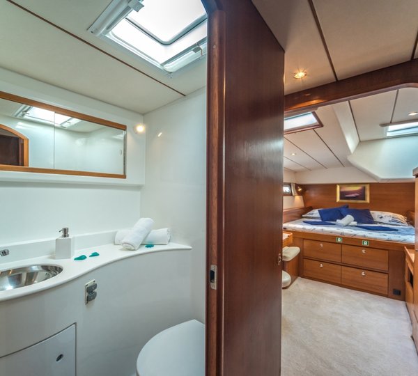 Guest cabin private ensuite