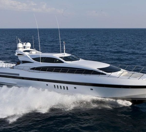 Mangusta 105 Yacht  
