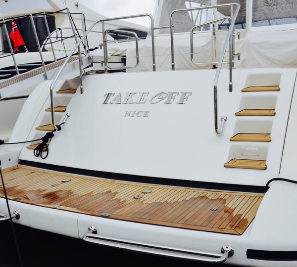 Mangusta Overmarine TAKE OFF - Swim Platform