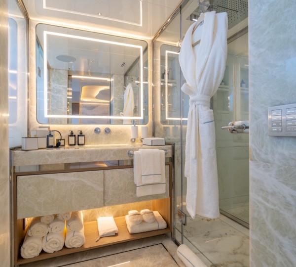 Master Cabin Bahtroom