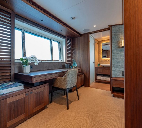Master Stateroom Relaxation Area