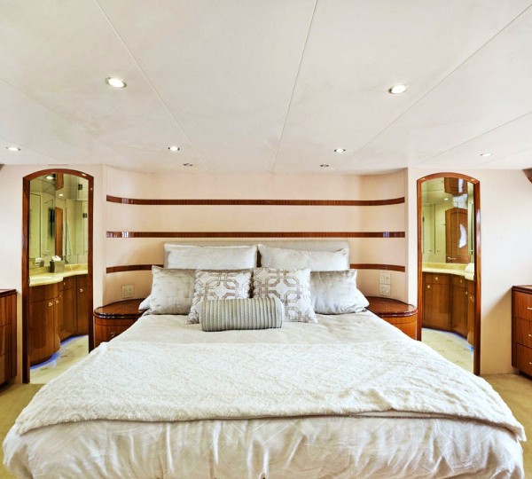 Master Cabin With His And Hers Ensuites