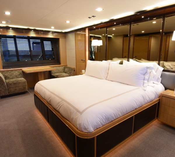 Master Stateroom Amidships And Full Beam